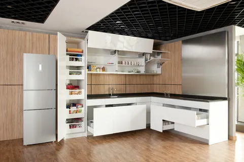 白色烤漆橱柜 白色烤漆橱柜