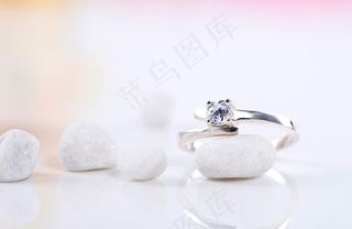 淘宝纯银饰品场景图片