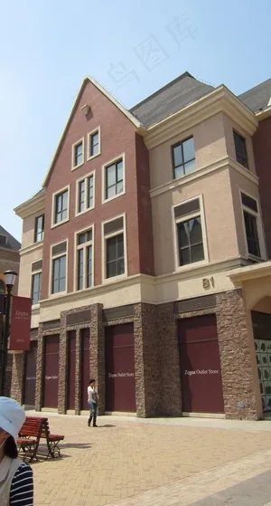 沈阳奥特莱斯欧式建筑图片 沈阳奥特莱斯欧式建筑图片