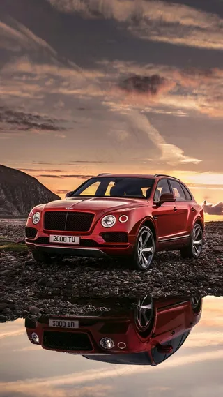 红色轿车高清摄影图片