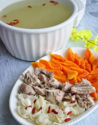 木瓜薏米龙骨汤图片