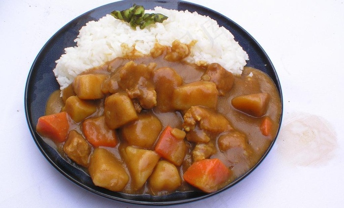 咖喱牛肉饭图片