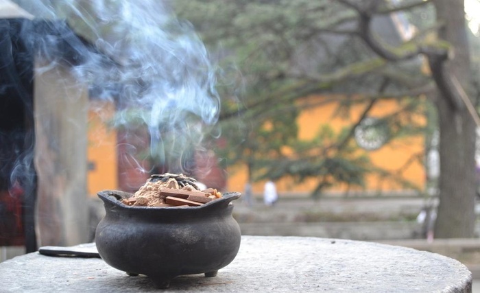 香炉图片