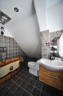 卫生间装修设计效果图