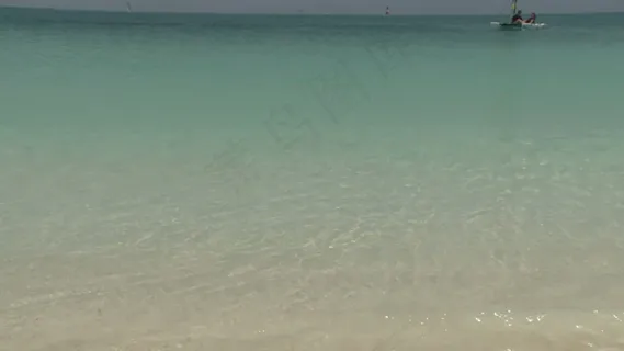 清澈的水浪岛海滩5股票的录像