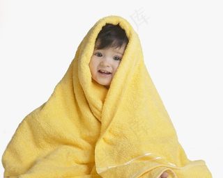 毛巾包着的可爱宝宝婴儿图片