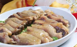 咸鸭蒸毛都米图片