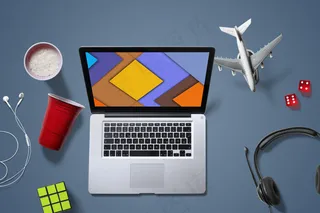 游戏和办公娱乐桌面文化苹果笔记本模型样机