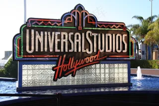 环球影城广告牌图片