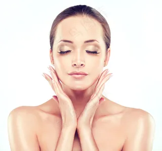 美容护肤美女模特图片