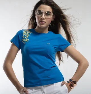 运动休闲时尚美女图片