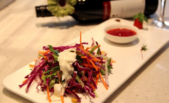 田园蔬菜沙拉图片