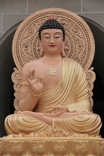 南无本师释迦牟尼佛图片