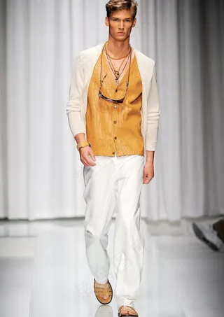 范思哲 2010米兰春夏男装发布秀...