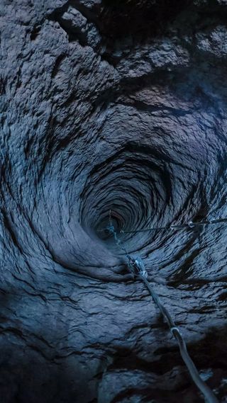 洞穴高清摄影图片