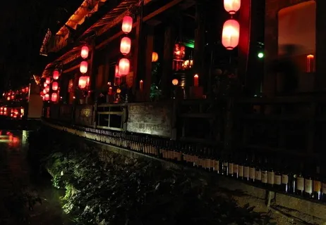 古城酒吧街图片 古城酒吧街图片