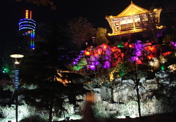 济宁公园夜景