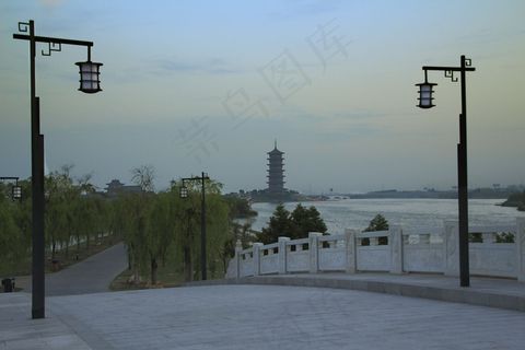 黄昏佛塔图片 黄昏佛塔图片