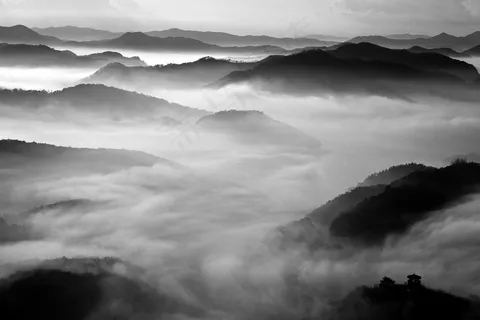 黑色山峰山脉背景图片 黑色山峰山脉背景图片