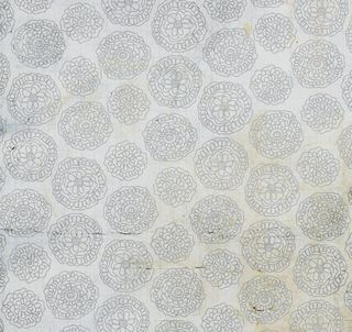 淡雅灰色手绘线描大花朵背景图片