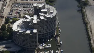 芝加哥 芝加哥河畔 弯形宾馆图片