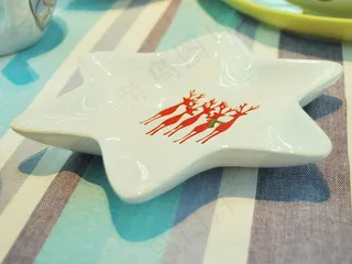 星星小碟子图片