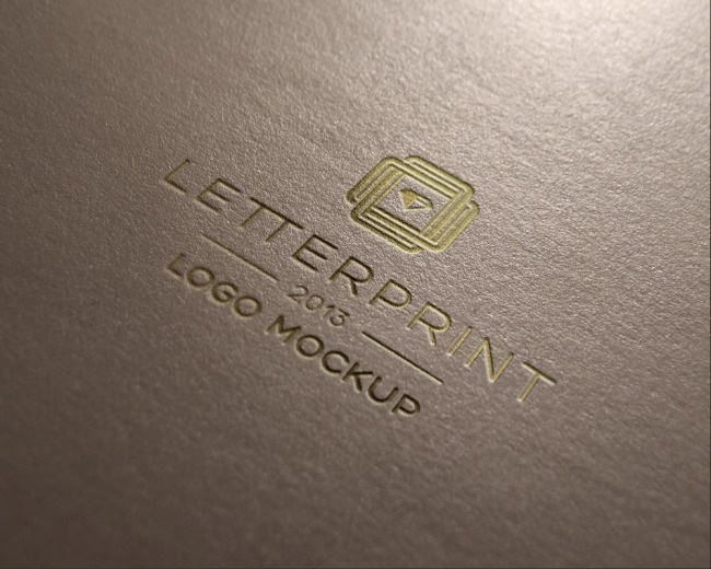 Logo样机-棕色凹印