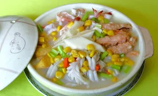 虾枣海鲜煲图片