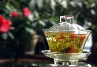 兰州八宝盖碗茶图片