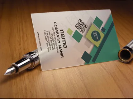 简洁大气绿色商业格子抽象透明名片设...