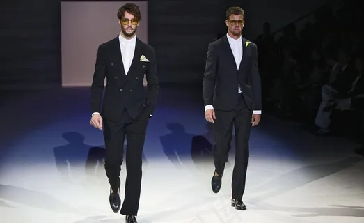 2010米兰时尚周男装展阿玛尼模特...