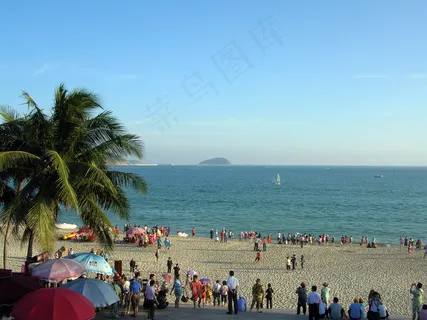 亚龙湾海滩图片