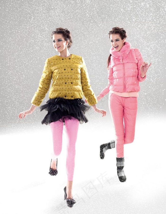 艾尚雪羽绒服图片