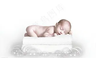 毛毯上的宝贝图片