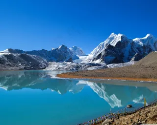 雪山图片素材下载