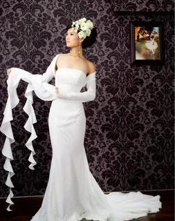 婚纱美女图片