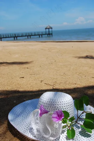 蓝天碧海沙滩图片