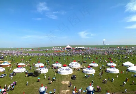 俯瞰那达慕现场图片