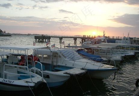 码头黄昏图片