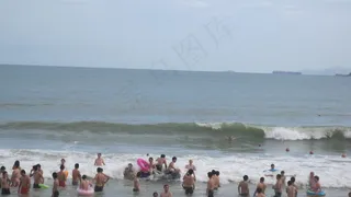 夏天的海滩图片