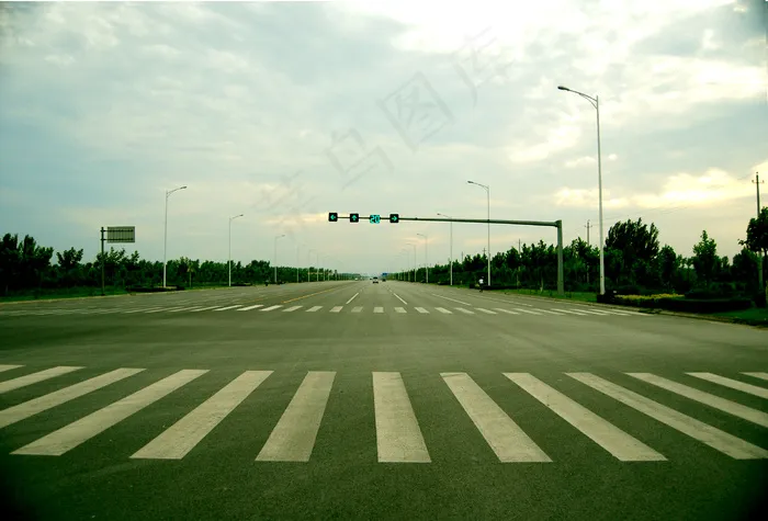 郑开斑马线图片