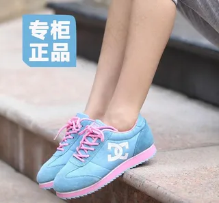 透气鞋海报图片