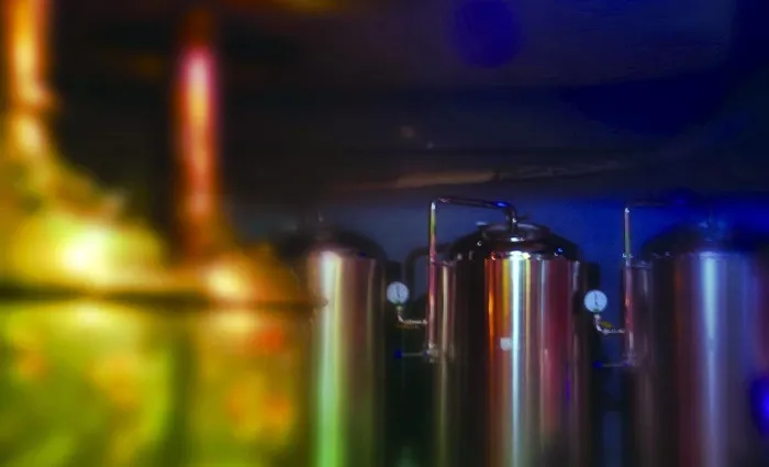 酿酒桶图片