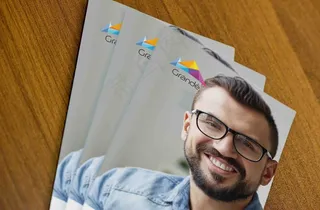 折页设计效果图贴图样机模板