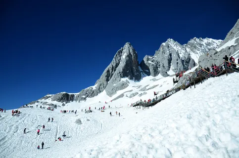 玉龙雪山图片
