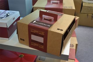 蛋糕包装腰封牛卡盒效果图PSD高清...