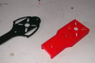 x525直升机发动机悬置