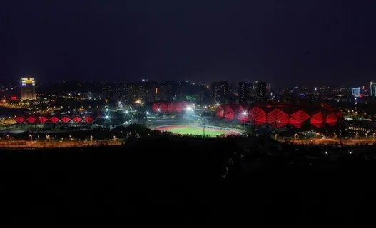 深圳龙岗大运中心夜景图片 深圳龙岗大运中心夜景图片