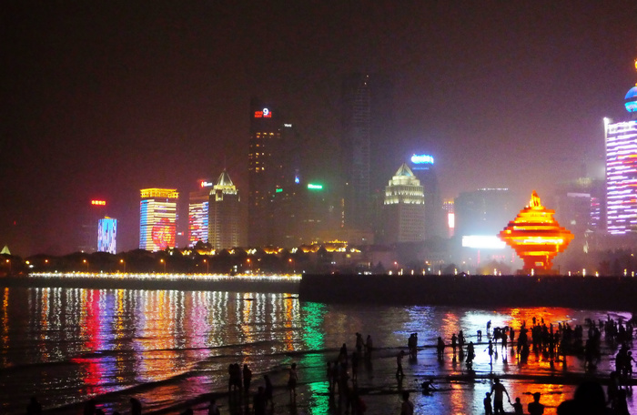 青岛五四广场夜景图片