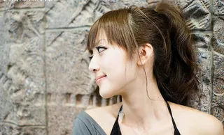 *网络超人气美女果子MM 灰色T...